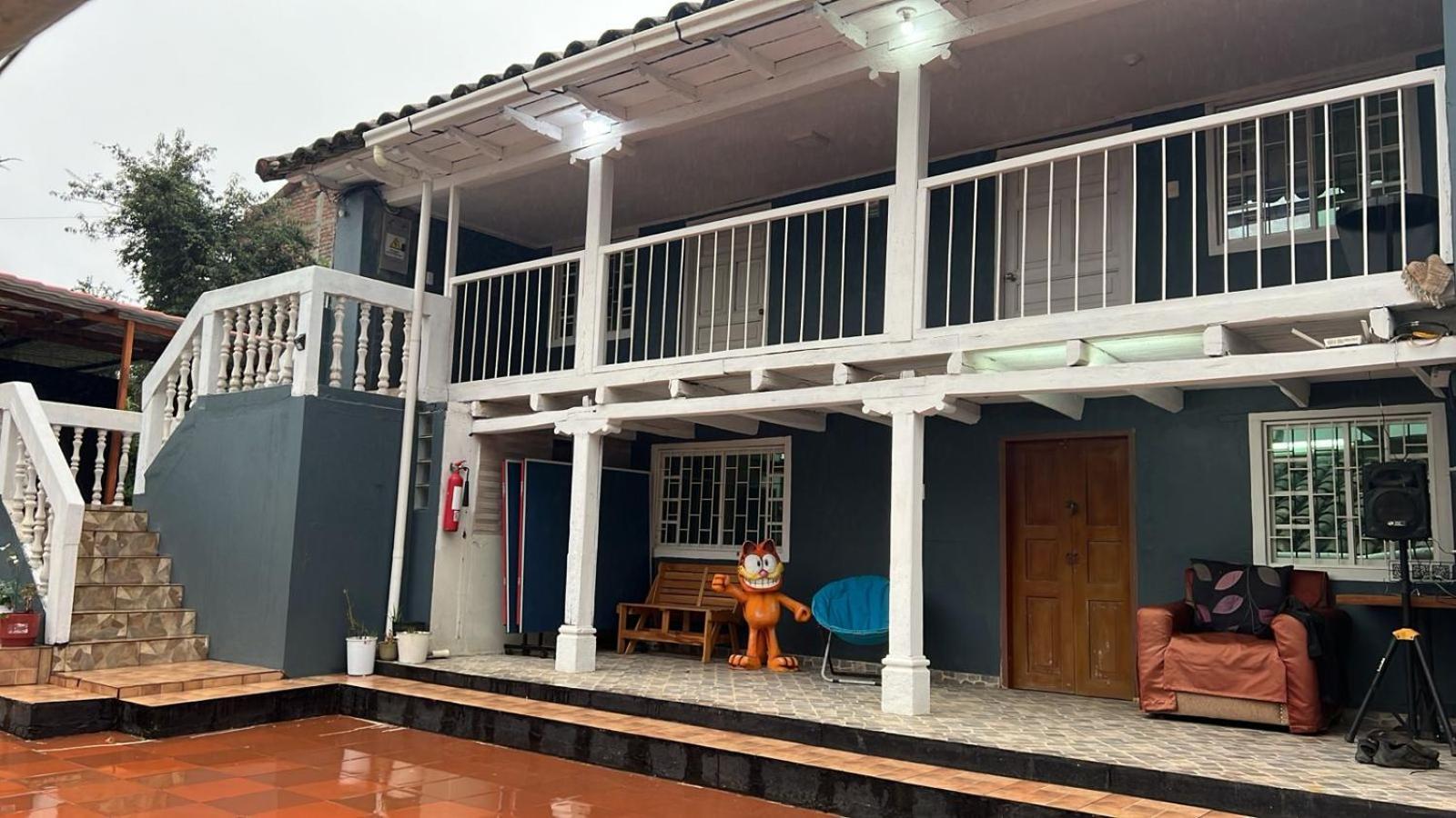 Paltalodge Guaranda Exteriör bild